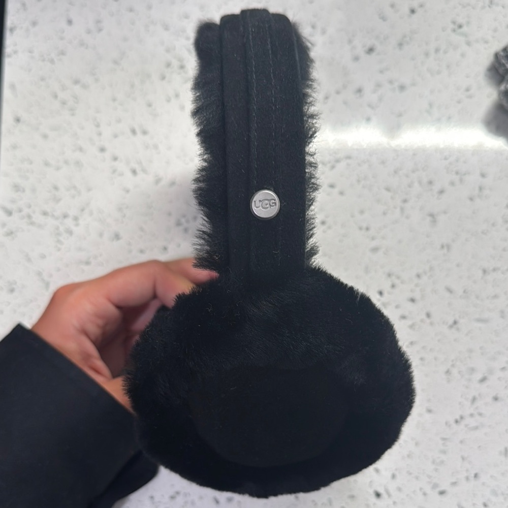 UGG Black Earmuff Headphones